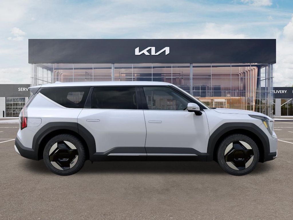 2026 Kia EV9 Light Long Range White at Shottenkirk Kia Fort Bend