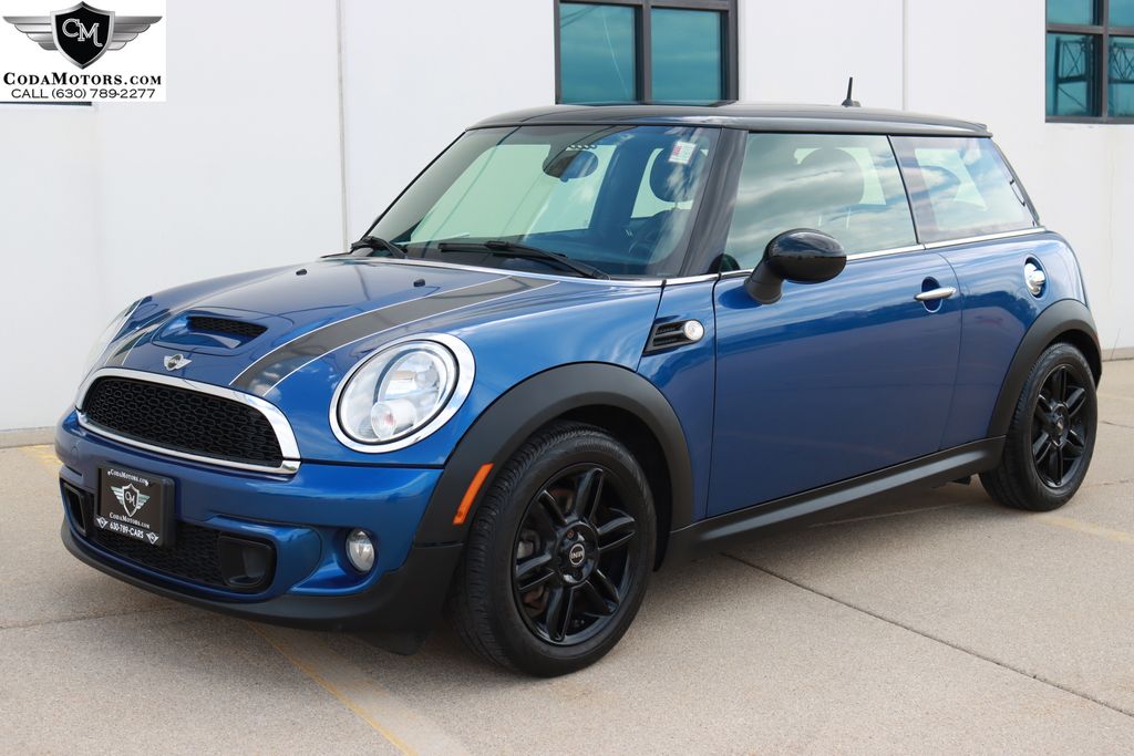 2013 MINI Cooper S's photo