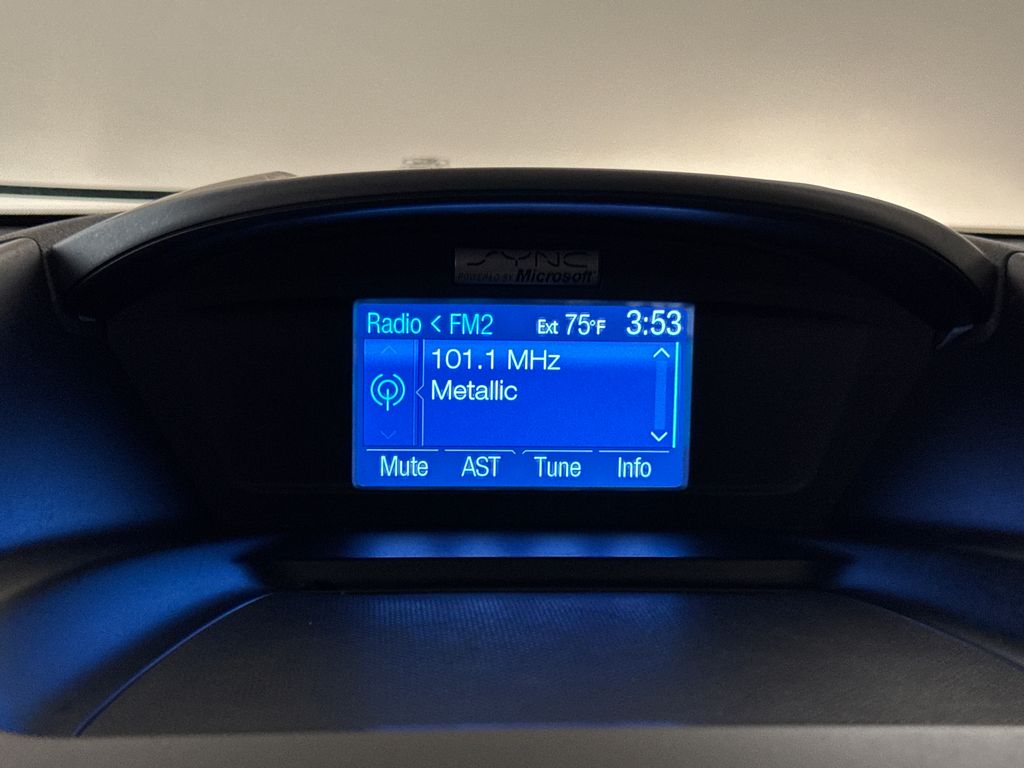 Used 2014 White Ford SE image 24