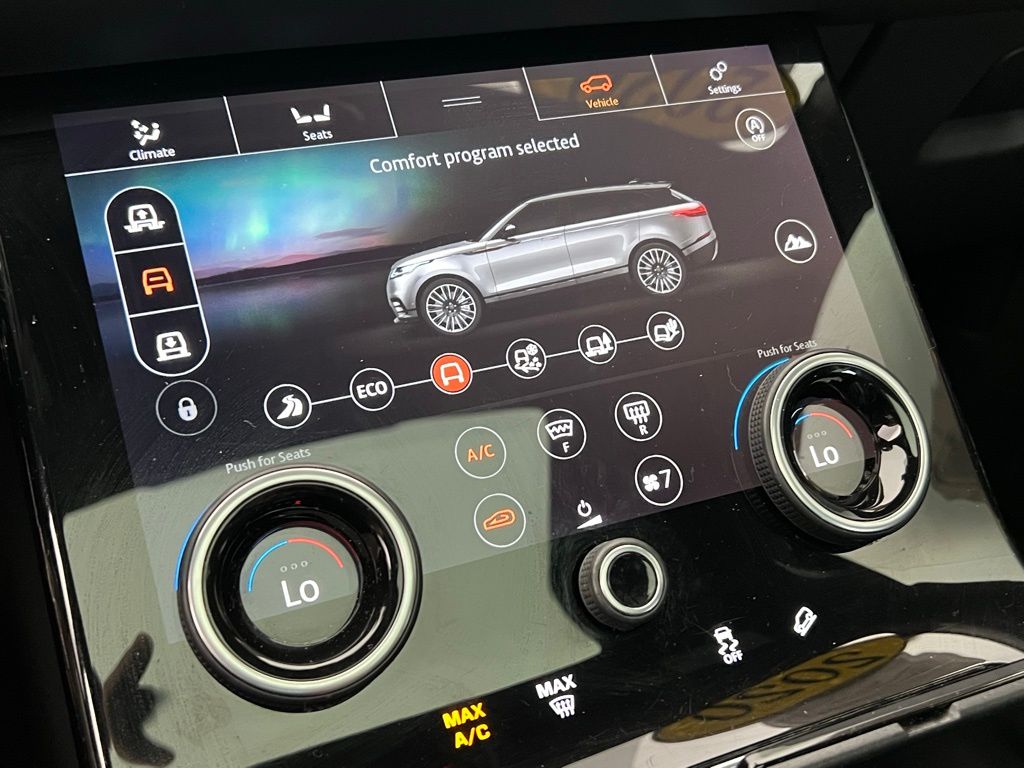 Thumbnail: 2020 Land Rover Range Rover Velar - 13