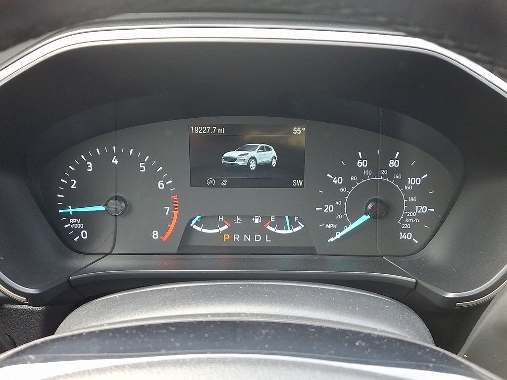 Thumbnail: 2022 Ford Escape - 21