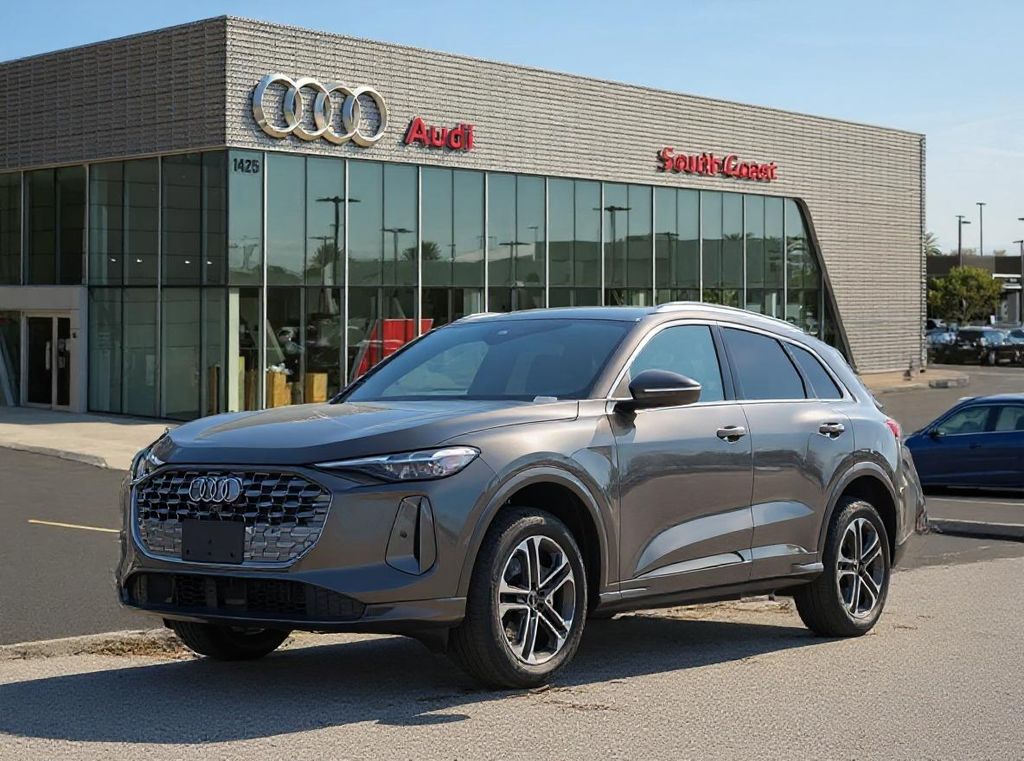 Thumbnail: 2025 Audi Q5 - 1