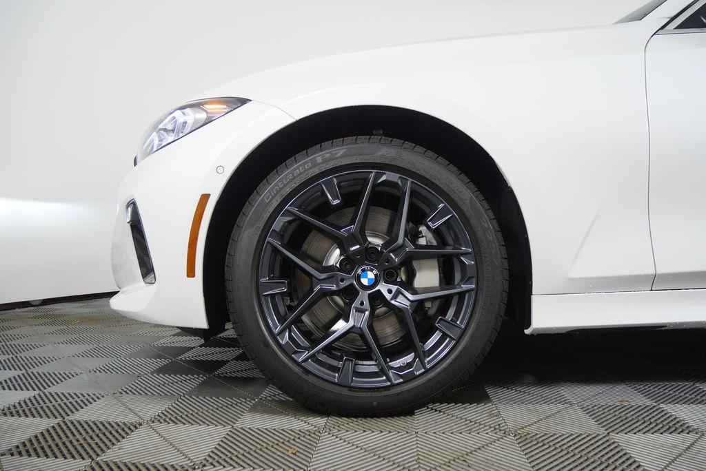 Thumbnail: 2026 BMW 3 Series - 7