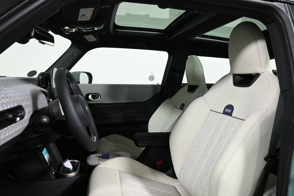 Thumbnail: 2026 MINI Cooper - 13