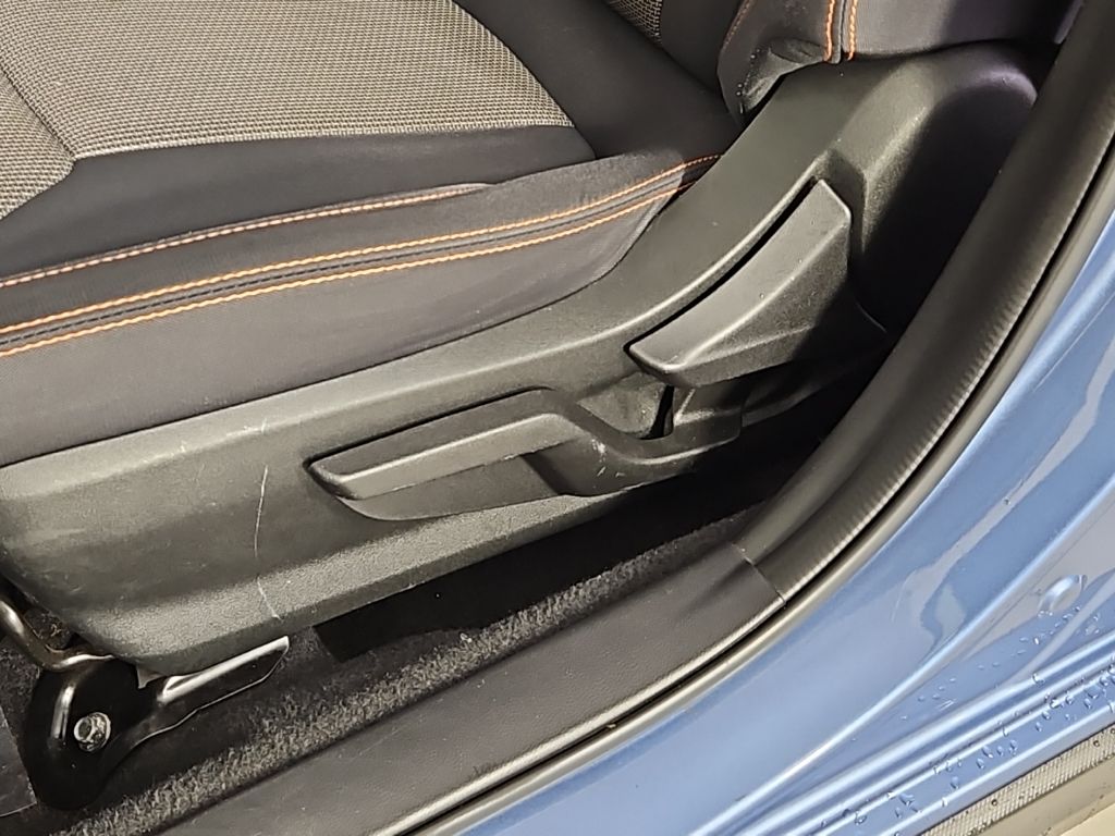 Thumbnail: 2022 Subaru Crosstrek - 22