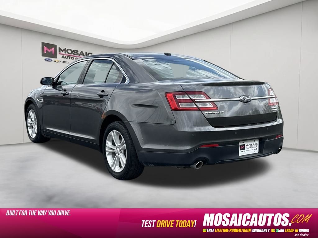 2015 Ford Taurus
