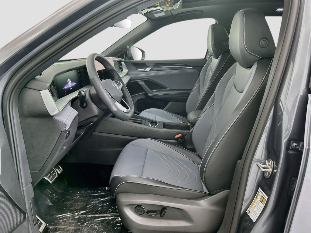 Thumbnail: 2026 Volkswagen Tiguan - 17