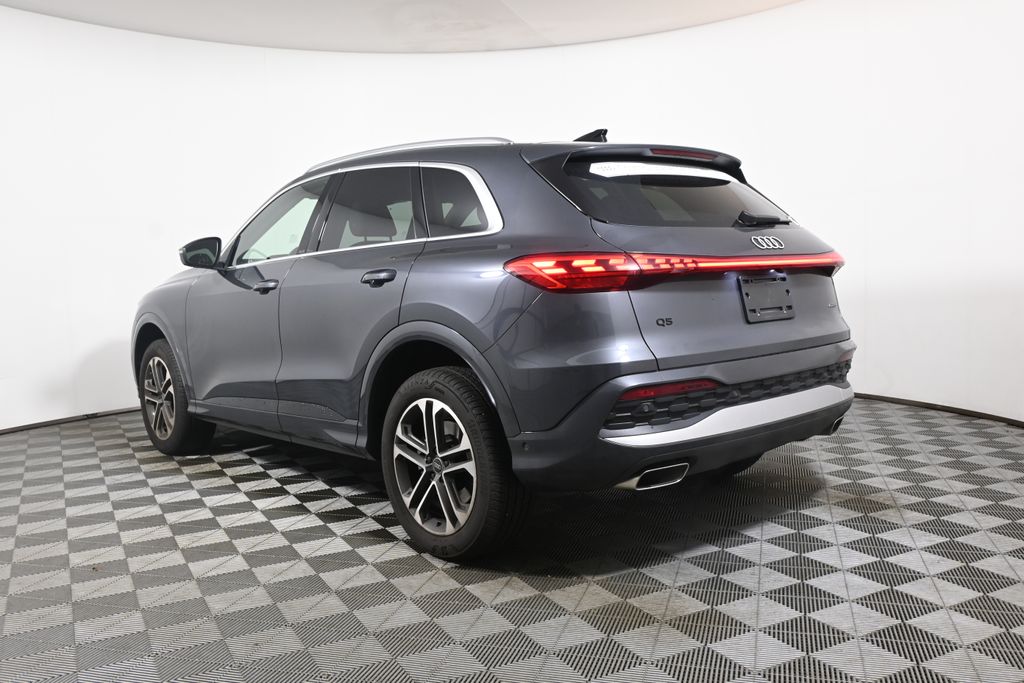Thumbnail: 2025 Audi Q5 - 5