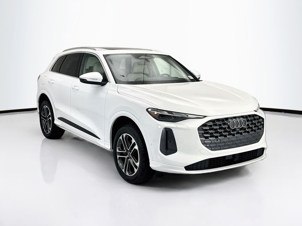 Thumbnail: 2026 Audi Q5 - 3