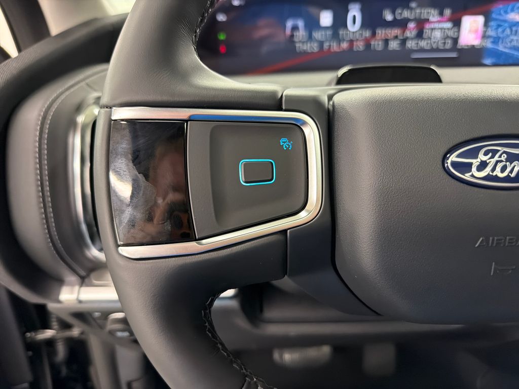 New 2026 Black Ford Platinum image 21