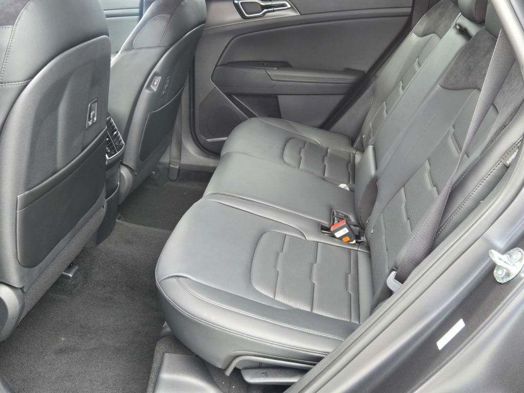 2027 Kia Sportage - $38,130
