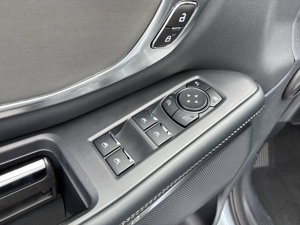 New 2026 Glacier Gray Metallic Tri-Coat Ford MAX Platinum® image 15