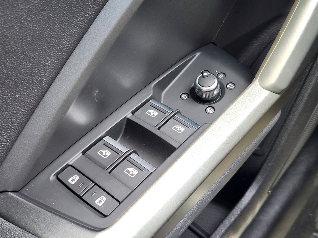 used 2024 Audi Q3 car, priced at $33,192
