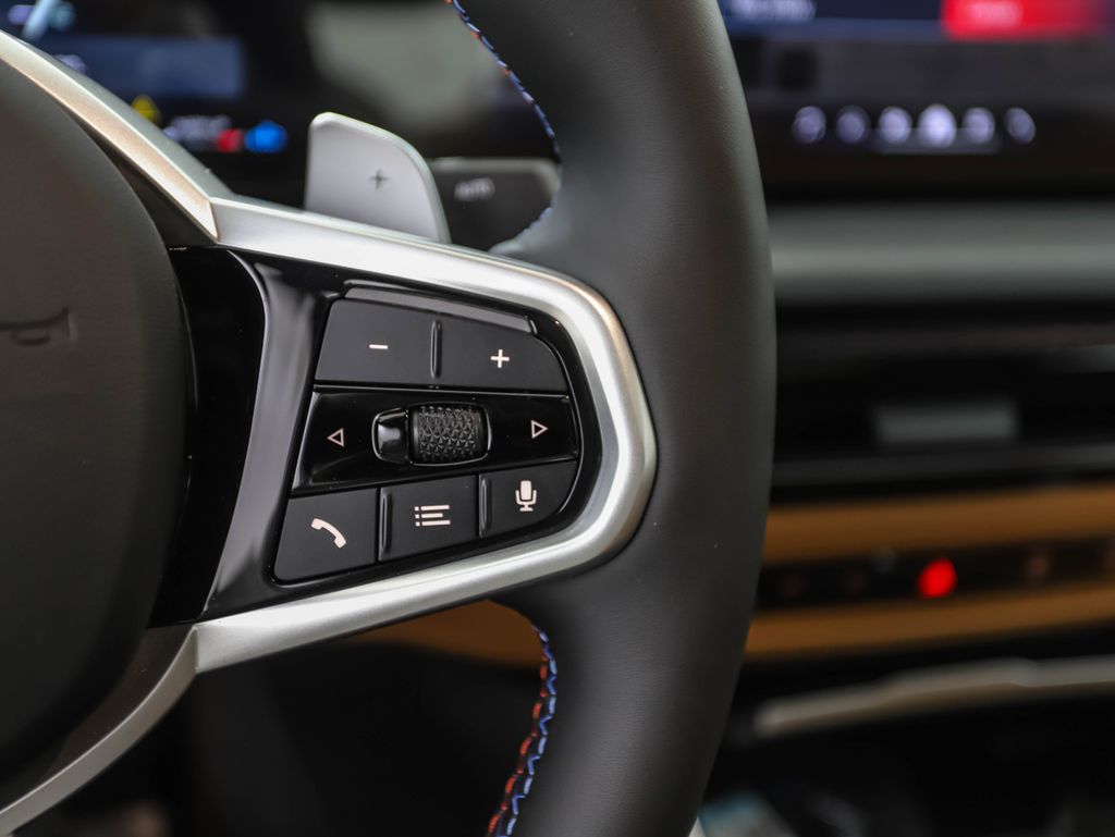 Thumbnail: 2026 BMW 4 Series - 13