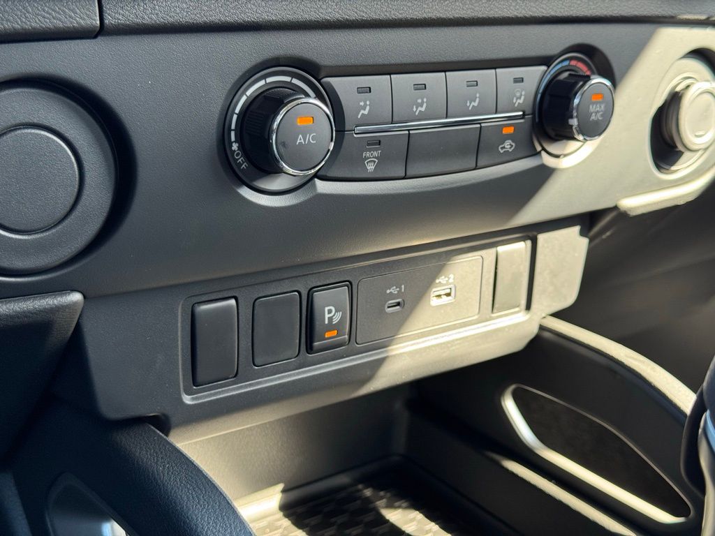 New 2026 Nissan Frontier Truck