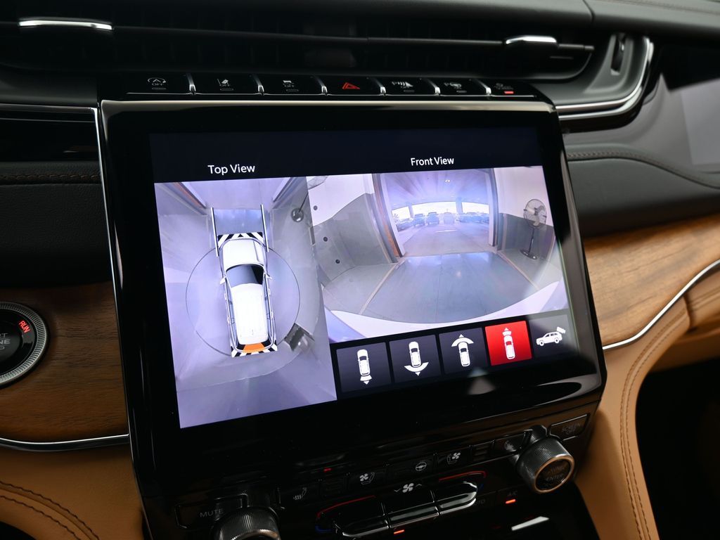 New 2025 Bright White Clearcoat Jeep Summit image 41