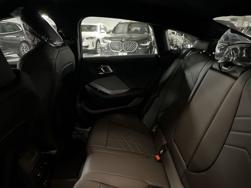 Thumbnail: 2026 BMW 2 Series - 22