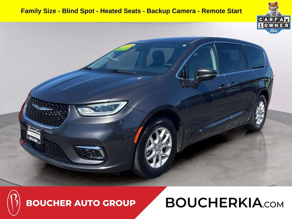 2023 Chrysler Pacifica Touring L