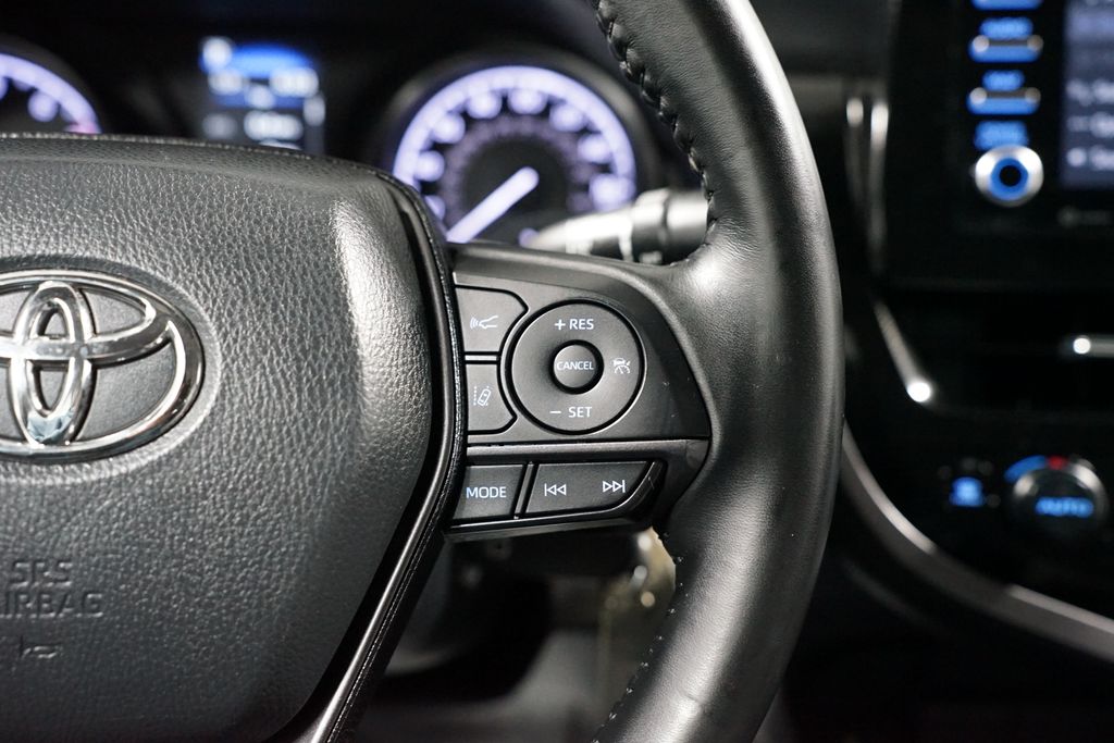 Thumbnail: 2023 Toyota Camry - 13