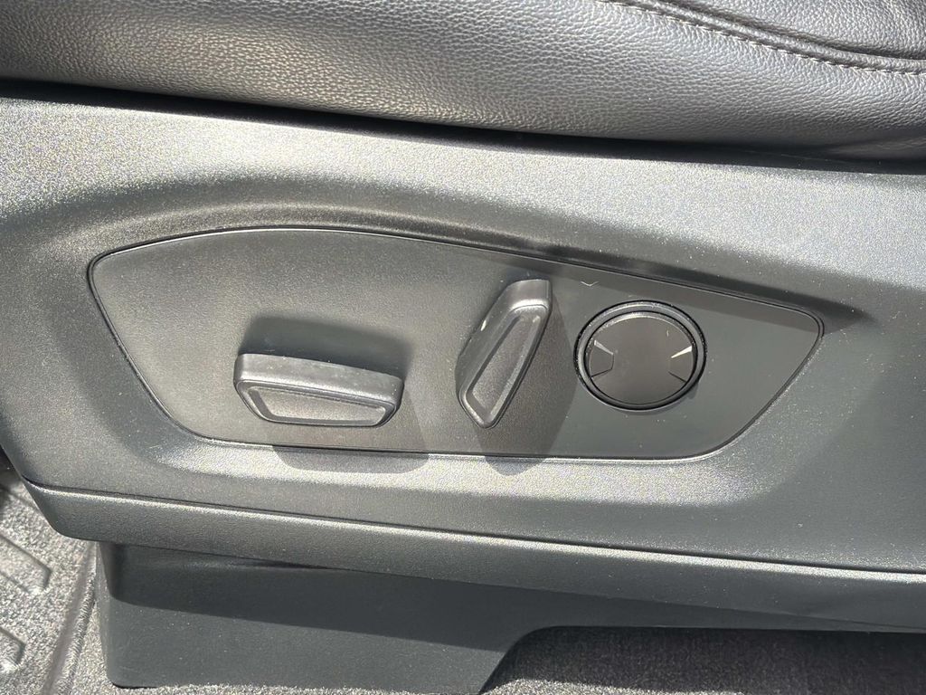 Used 2023 Ford Explorer Limited 4D Sport Utility