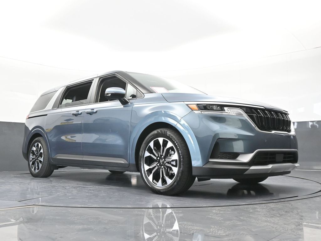 Used 2024 Astra Blue Kia EX image 66