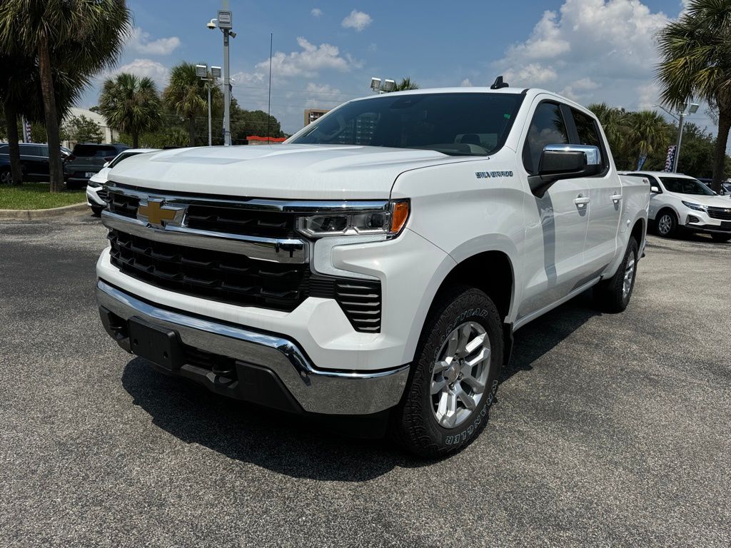 2024 Chevrolet Silverado 1500 LT 4