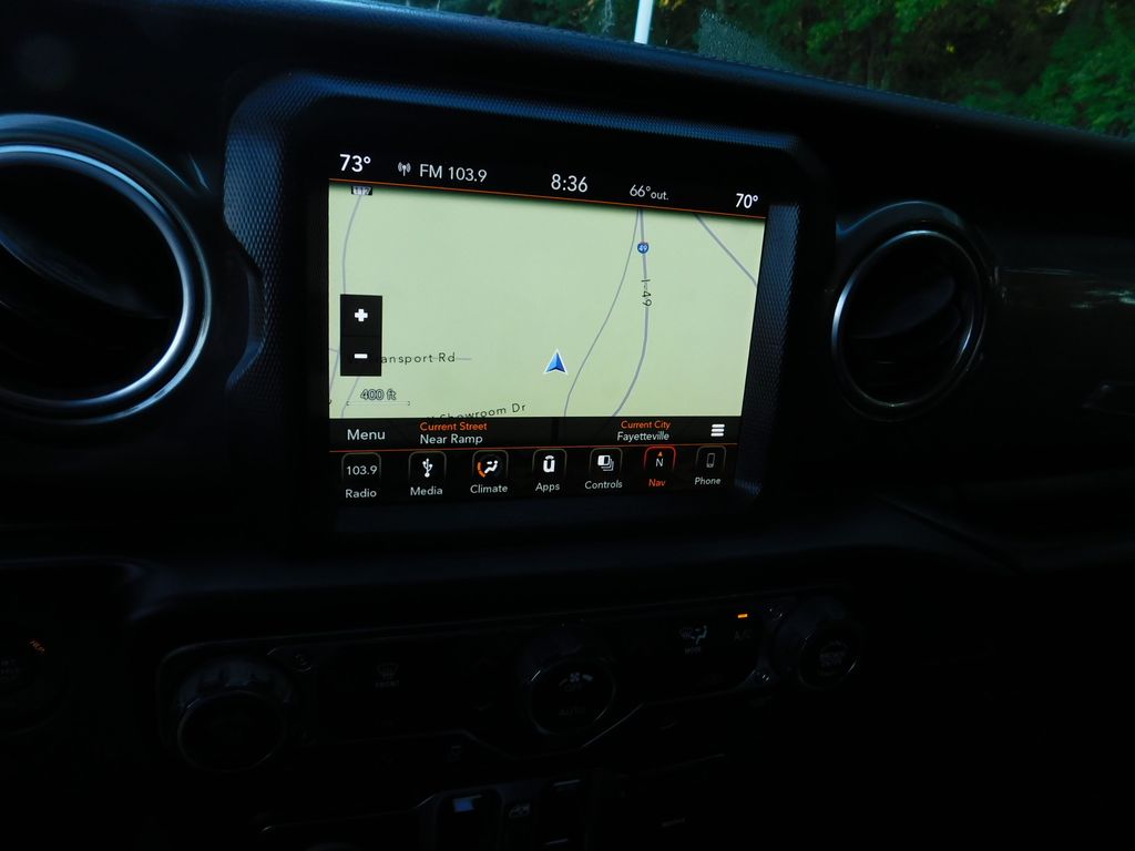 Thumbnail: 2019 Jeep Wrangler - 9