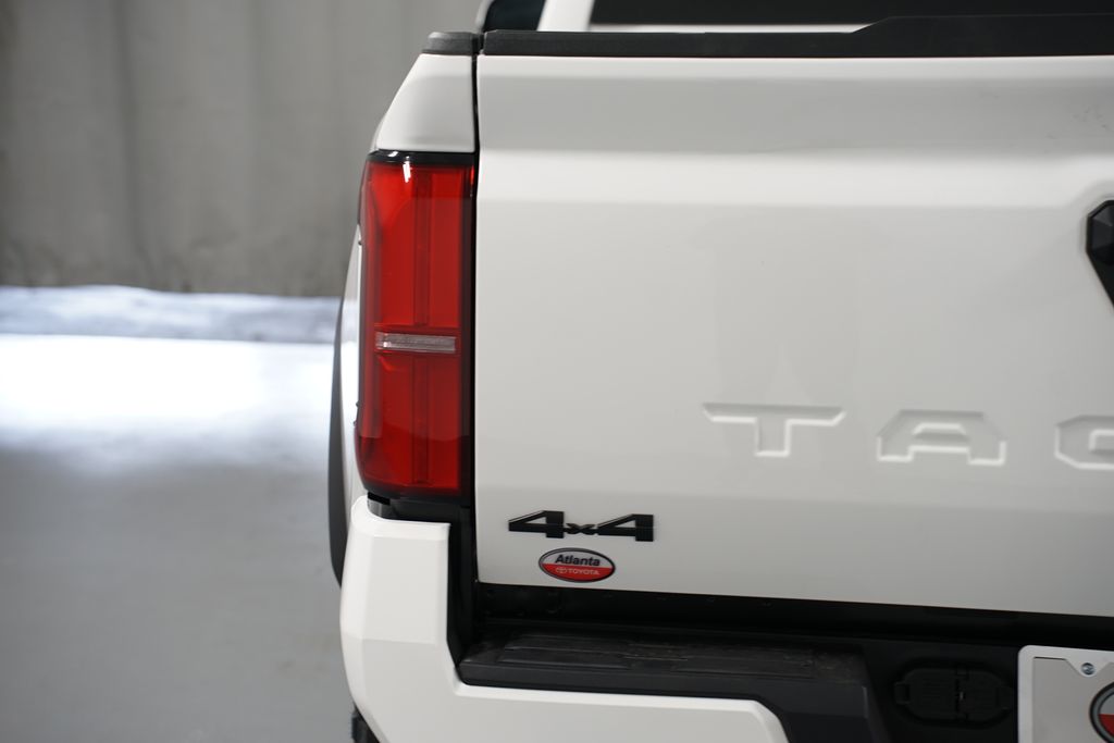 Thumbnail: 2025 Toyota Tacoma - 10