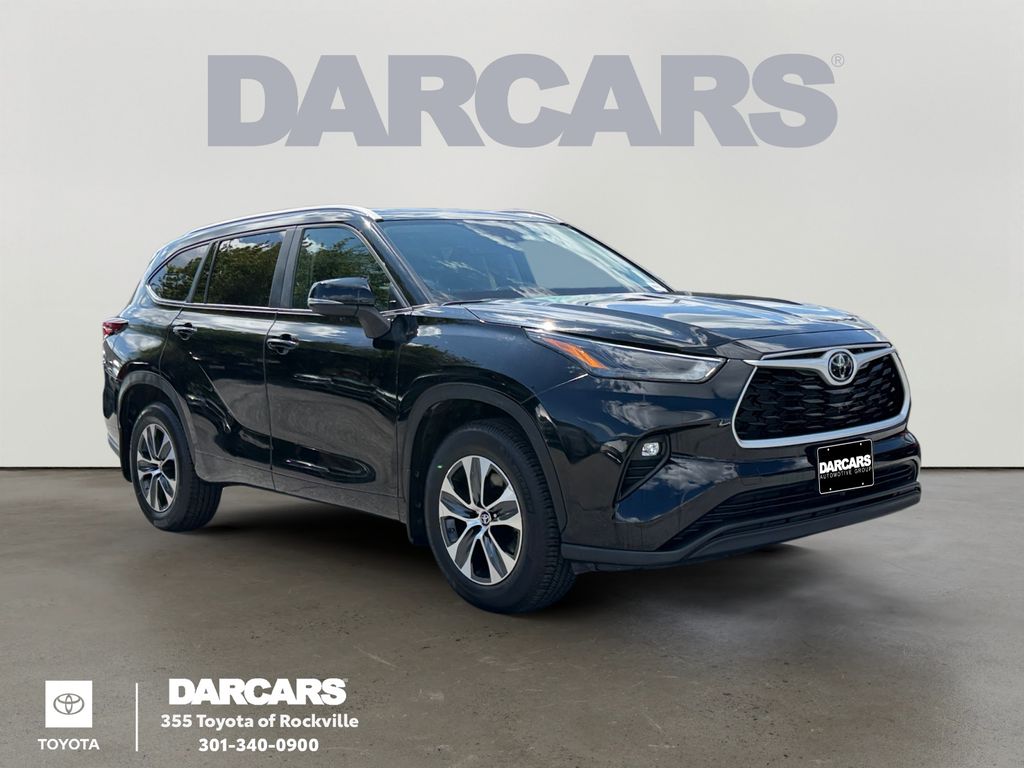 2024 Toyota Highlander Negro (Midnight Black Metallic) SUV/Crossover Tracción en las cuatro ruedas 8 velocidades Automática