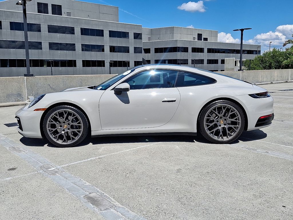 Thumbnail: 2023 Porsche 911 - 2