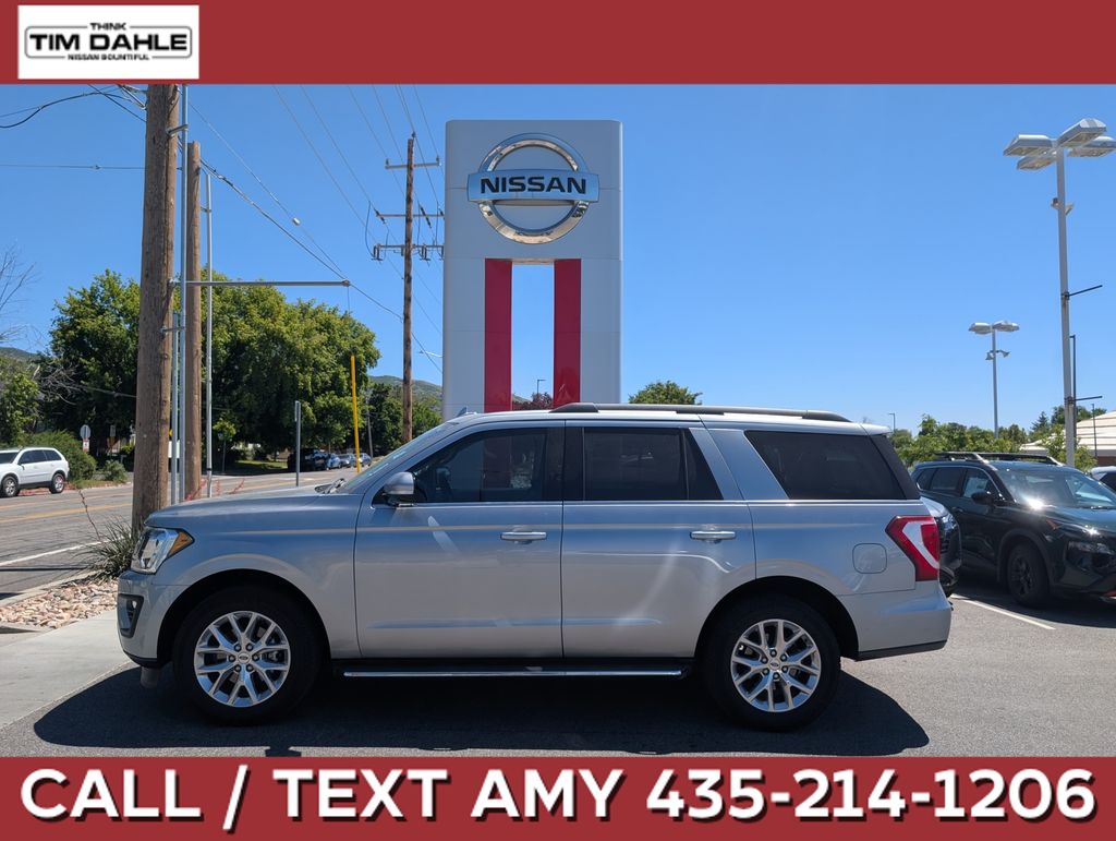  2021 Ford Expedition XLT 4WD   
