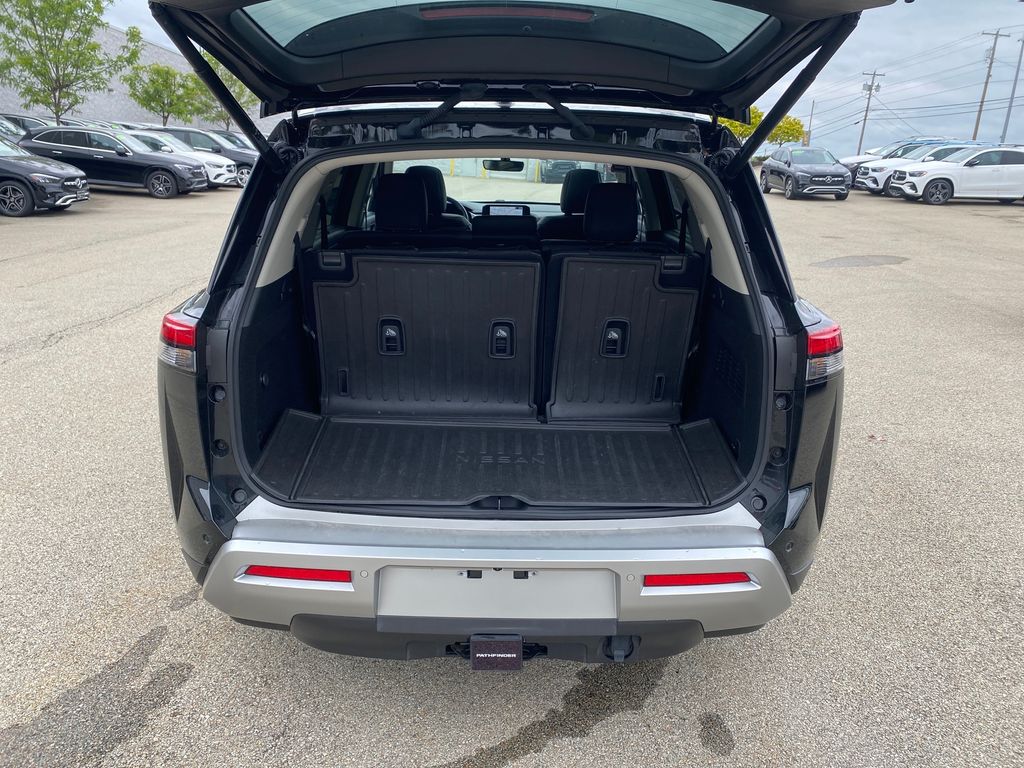 2025 Nissan Pathfinder Platinum Black at John Sisson Motors