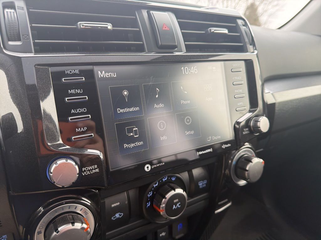 Thumbnail: 2024 Toyota 4Runner - 32