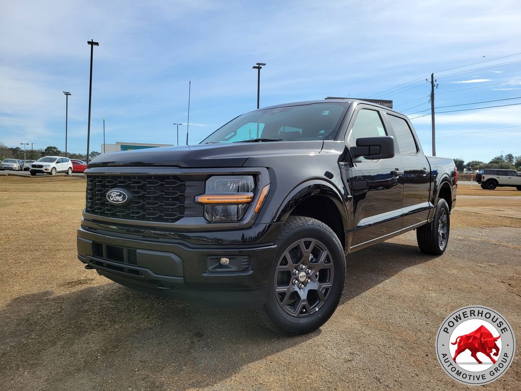 Agate Black Metallic 2026 Ford F-150 Pickup Truck Four-Wheel Drive Automatic
