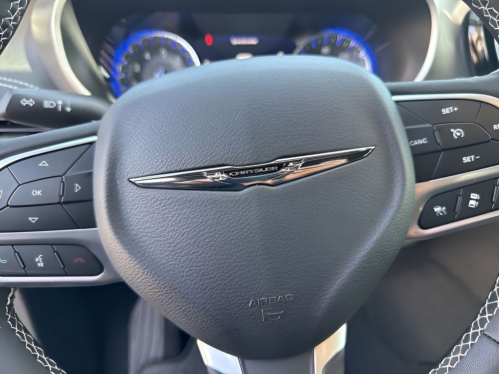 2025 Chrysler Pacifica Select - Photo 26
