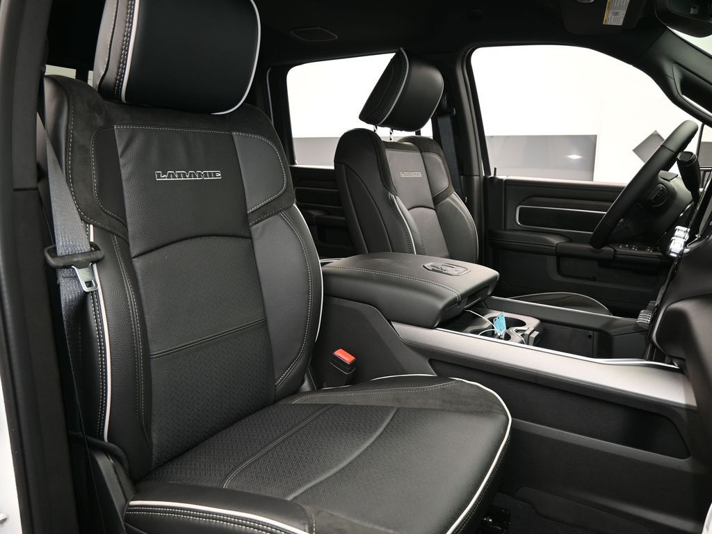 New 2026 Bright White Clearcoat Ram Laramie image 41
