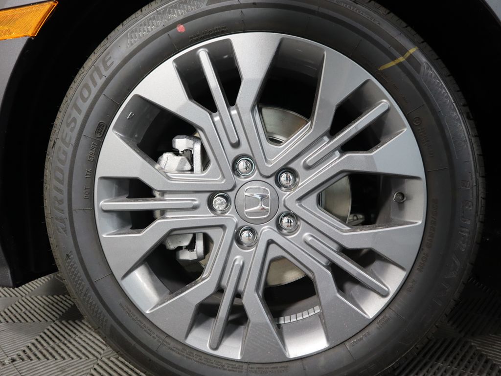 Thumbnail: 2026 Honda Odyssey - 29