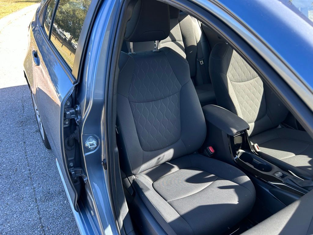 Thumbnail: 2022 Toyota Corolla - 15