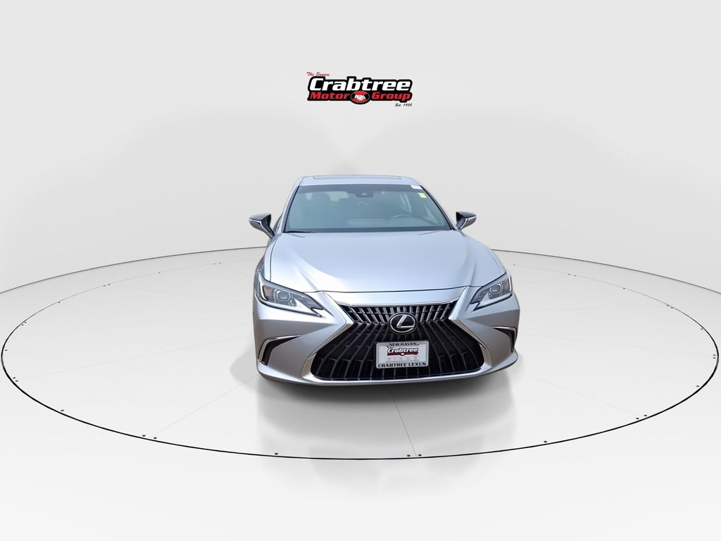 Used 2025 Lexus ES Sedan