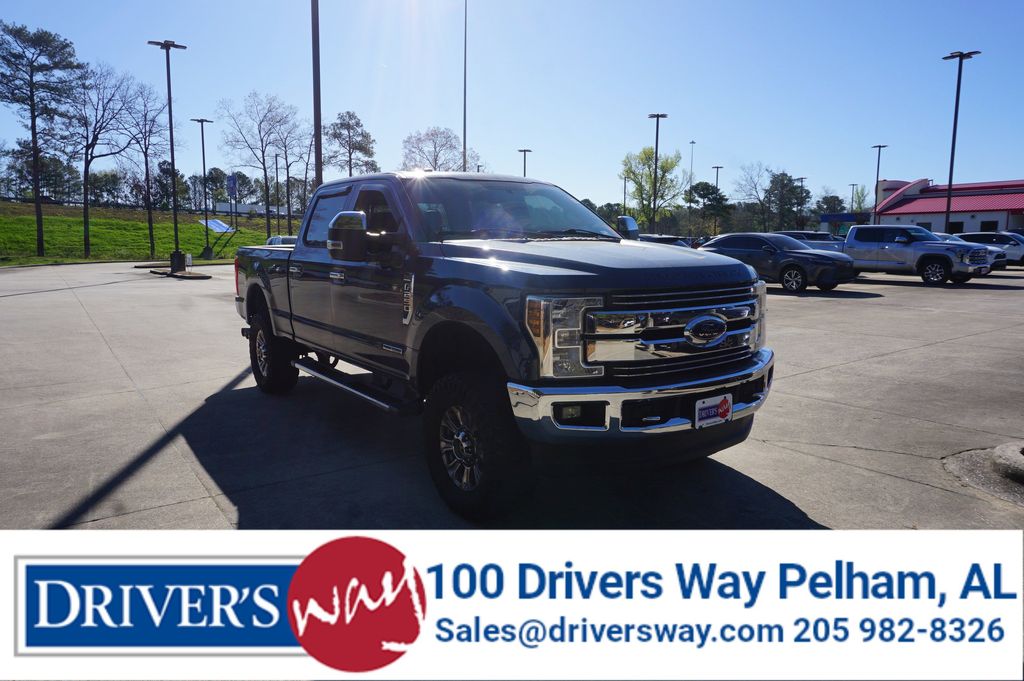 2018 Ford F-250 Super Duty Lariat Crew Cab 4WD