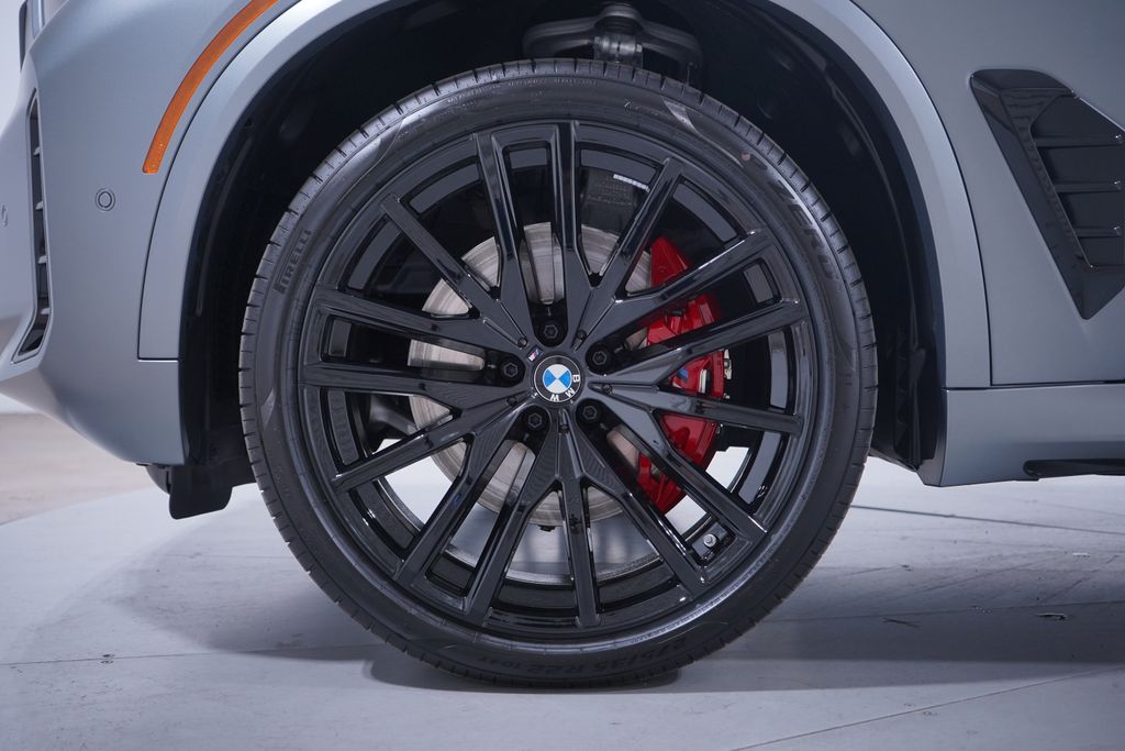 Thumbnail: 2026 BMW X5 - 2