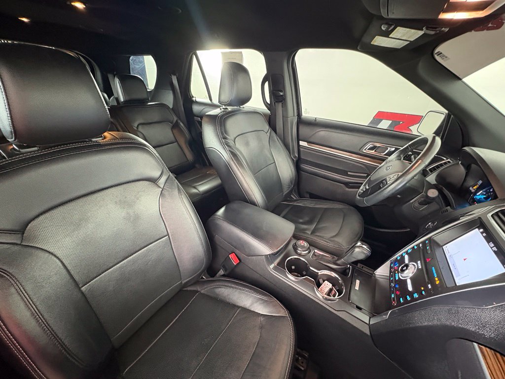 2019 Ford Explorer #33
