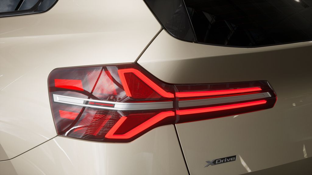 Thumbnail: 2026 BMW X3 - 32