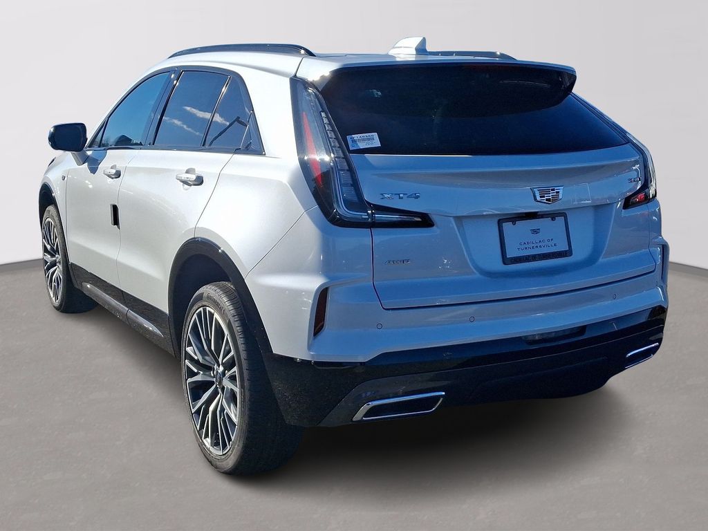 2025 Cadillac XT4 Sport 3