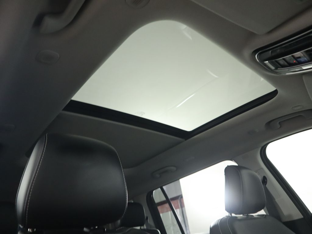 Thumbnail: 2024 Jeep Grand Cherokee L - 19