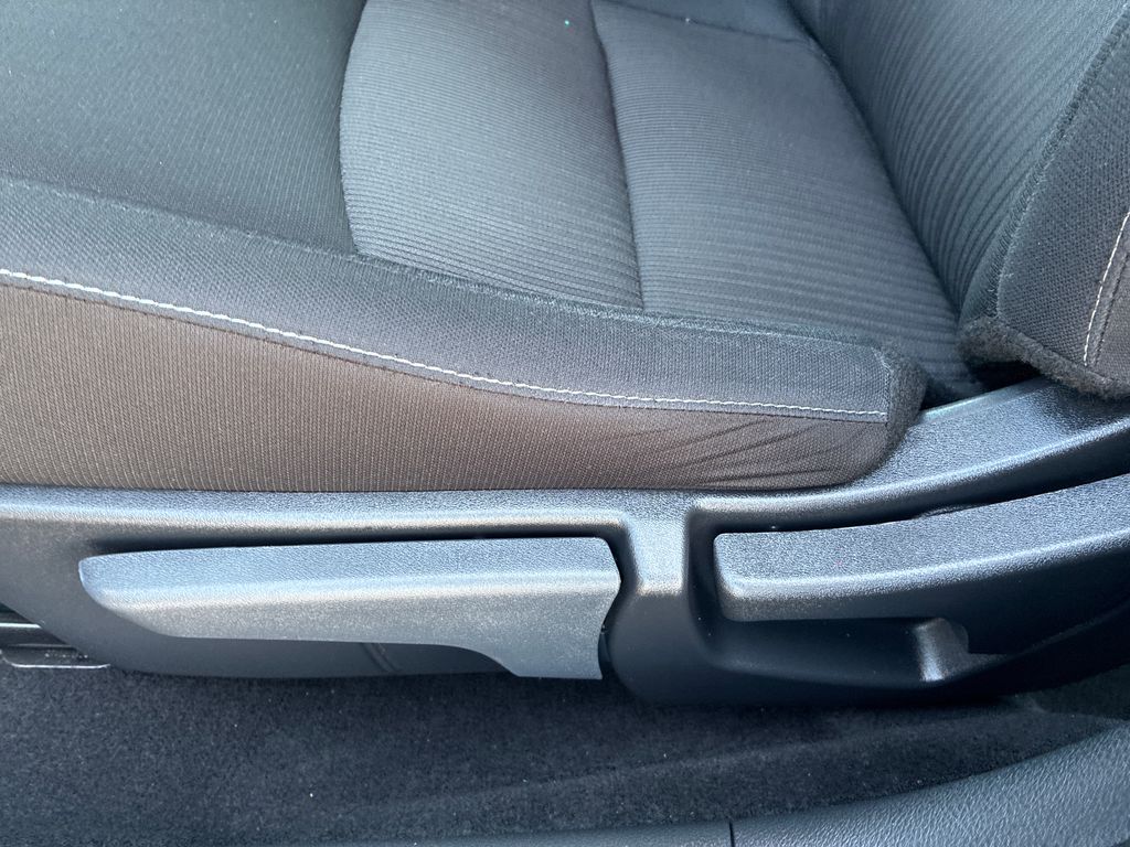 2023 Nissan Sentra SV - 11