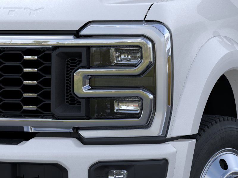 2026 Ford F-450 Super Duty Platinum
