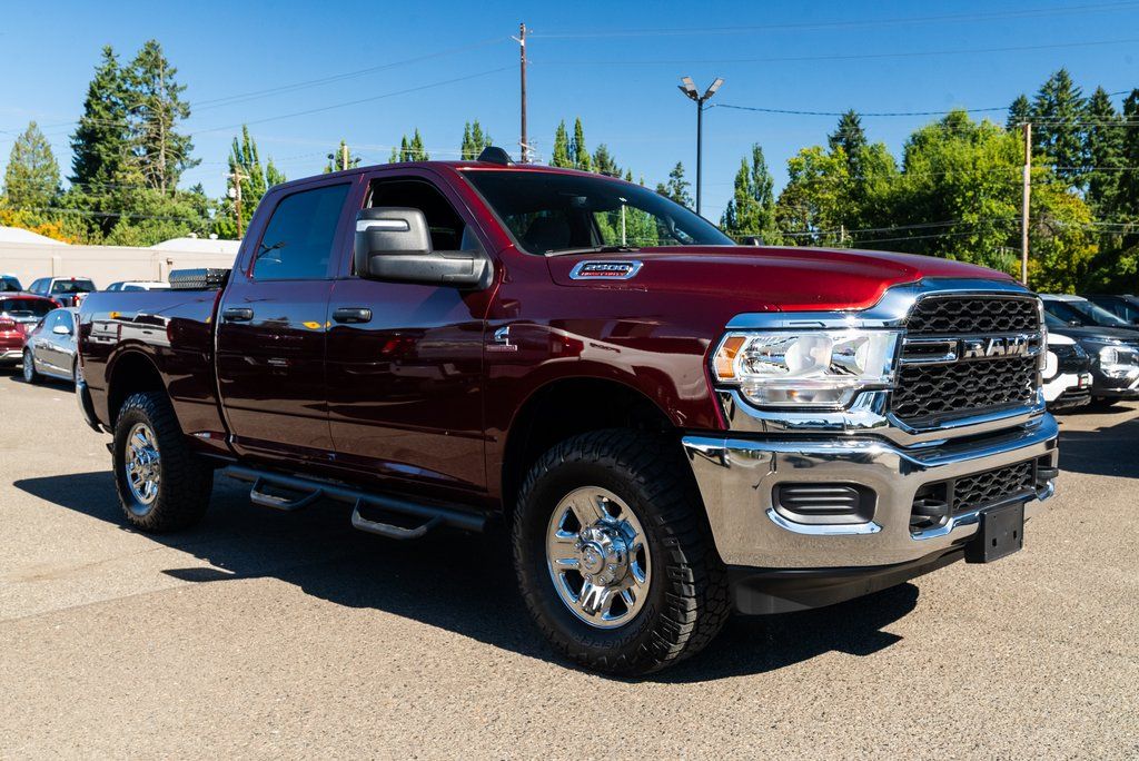 2024 RAM 2500 Tradesman Crew Cab 4WD
