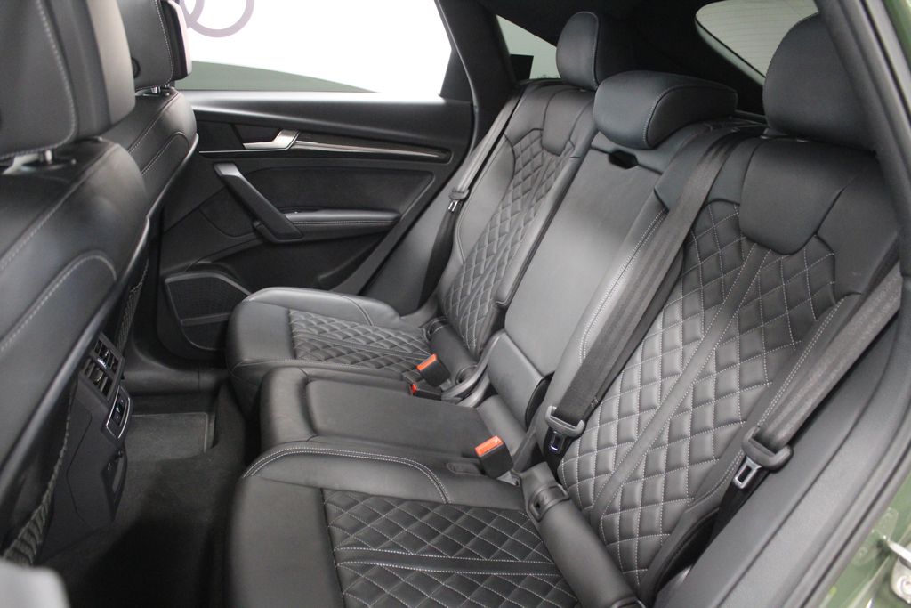 Thumbnail: 2023 Audi SQ5 - 30