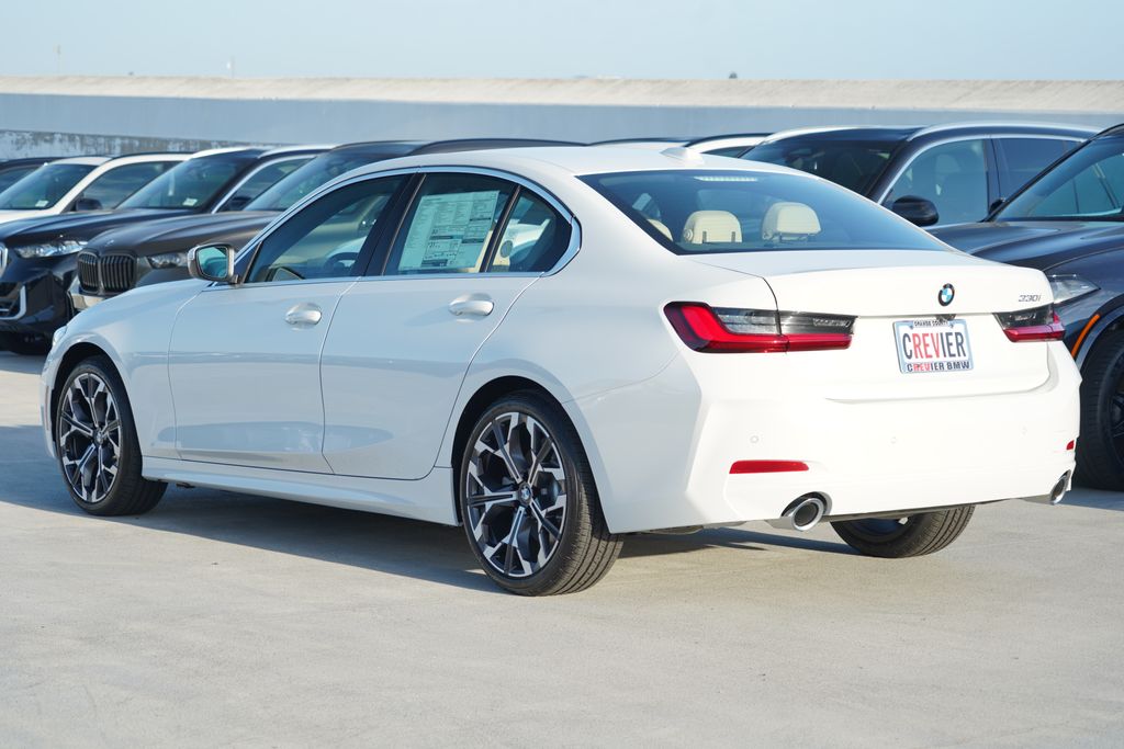 Thumbnail: 2026 BMW 3 Series - 7